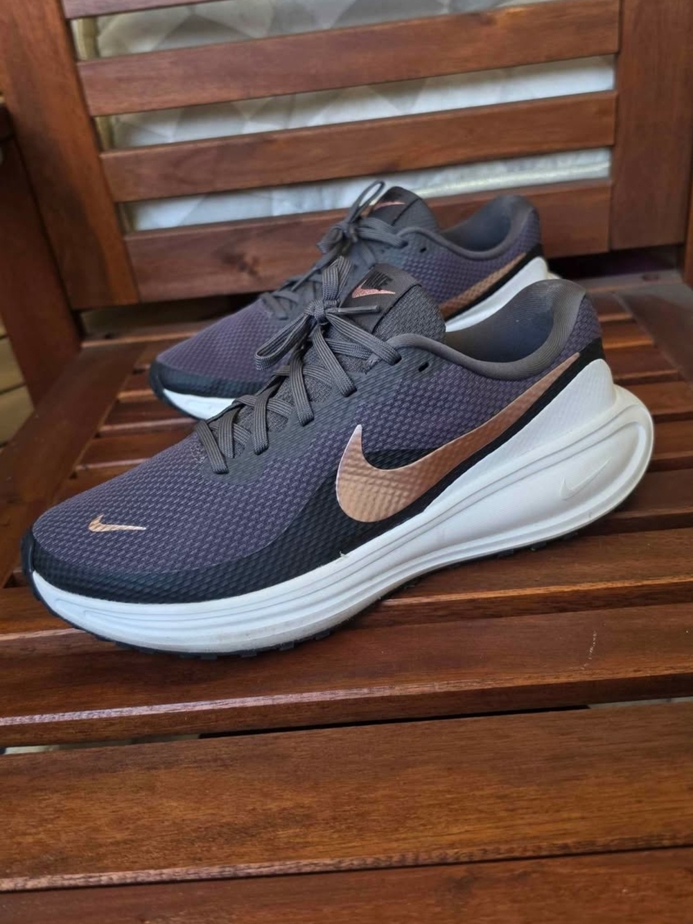 Nike Running Shoes Women’s Size 10